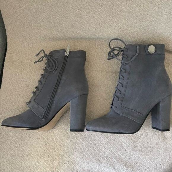 Ivanka Trump Gray Suede Retro Ankle Boots Women’s 6M Lace-Up Block Heel Side Zip - Picture 6 of 14